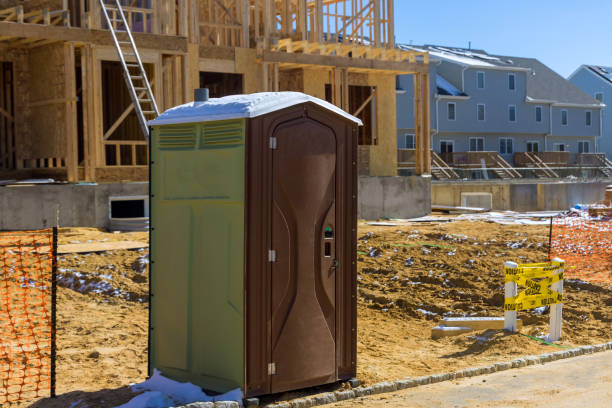 Best Emergency porta potty rental  in Center Hill, FL